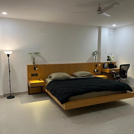 Vaara Bed & Breakfast New Delhi Exterior photo